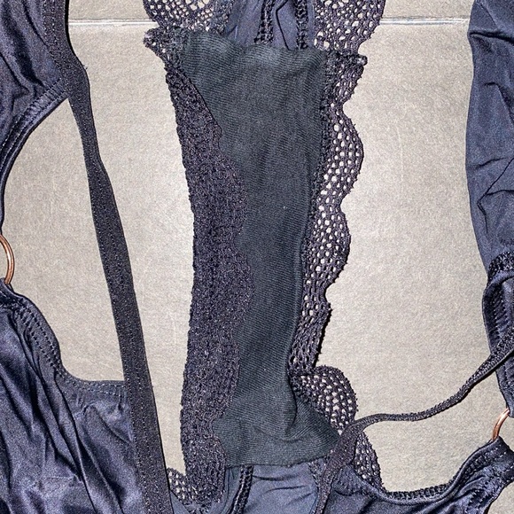 Victoria's Secret XL Black Satin Smooth Very Sexy Cheeky Panties - Picture 5 of 6